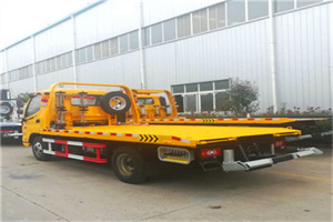 原州附近拖车救援搭电